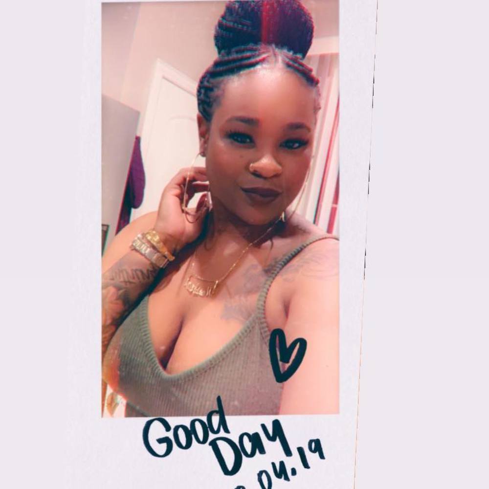Meet your Posher, Marshae